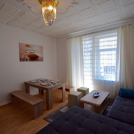 Apartment Ostendplatz Stuttgart Exterior photo
