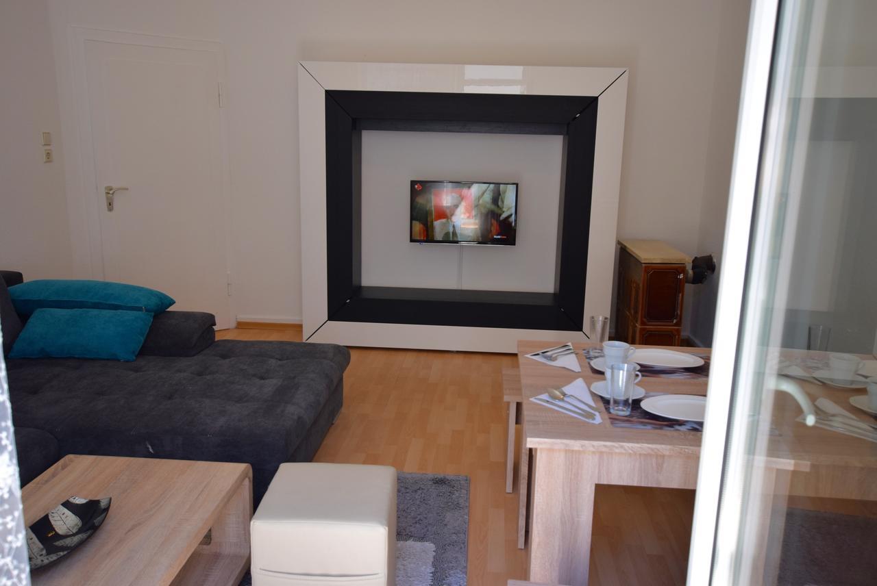 Apartment Ostendplatz Stuttgart Exterior photo